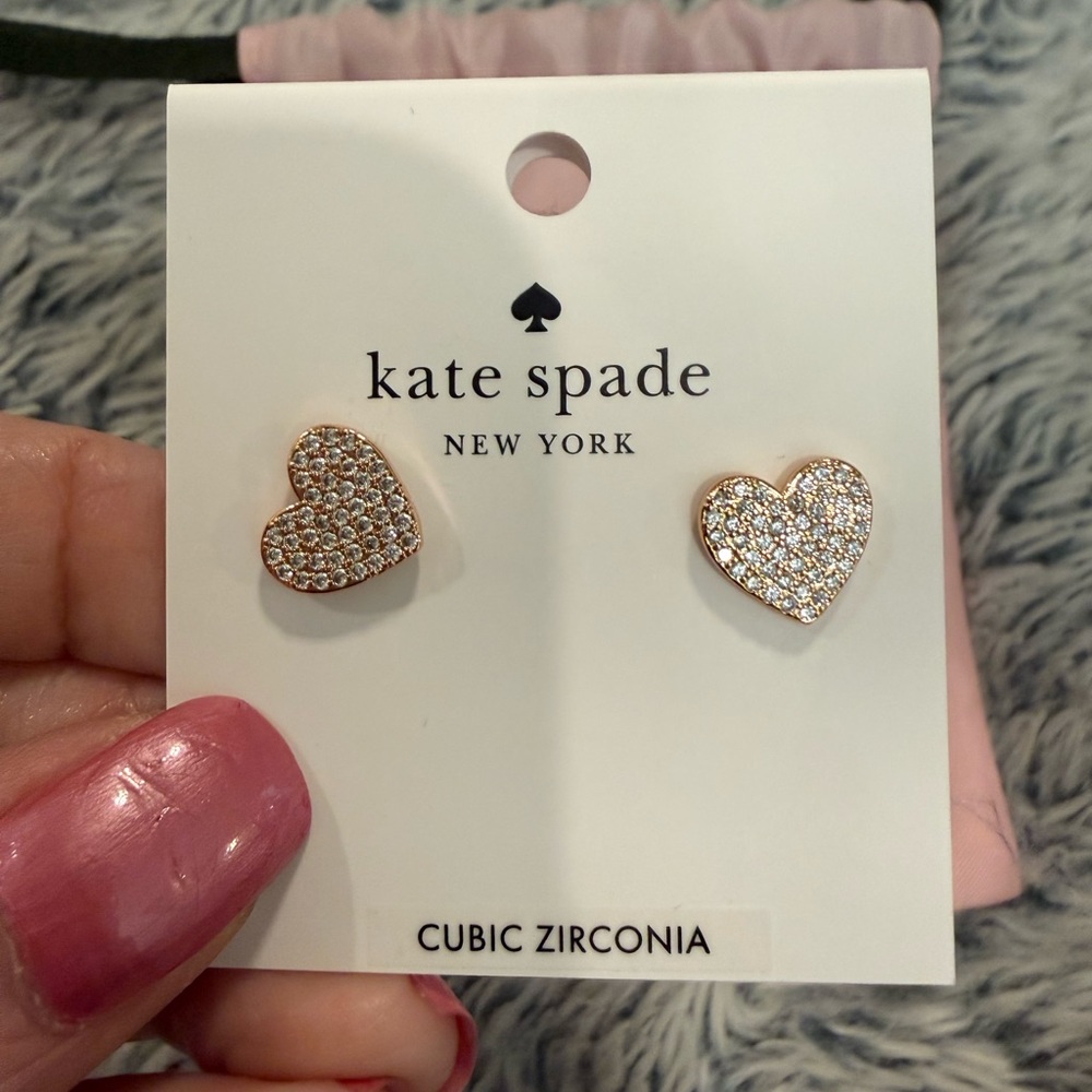 NWT Kate Spade Rose Gold Pave Heart Stud Earrings - Picture 2 of 3
